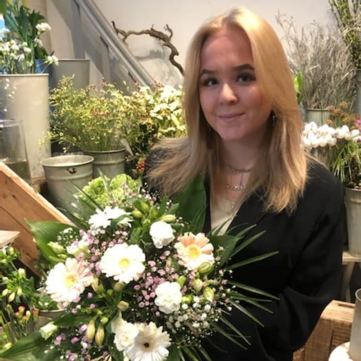 Annika Nikolajsen Aarstidens Blomster