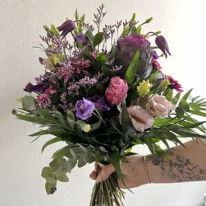 Aarstidens blomstermix lilla og blå